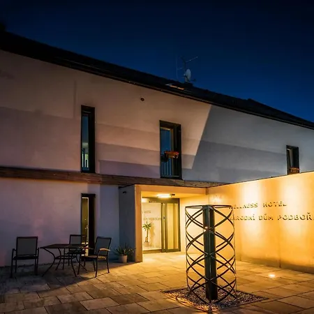 Národní Dům Podbořany Hotel