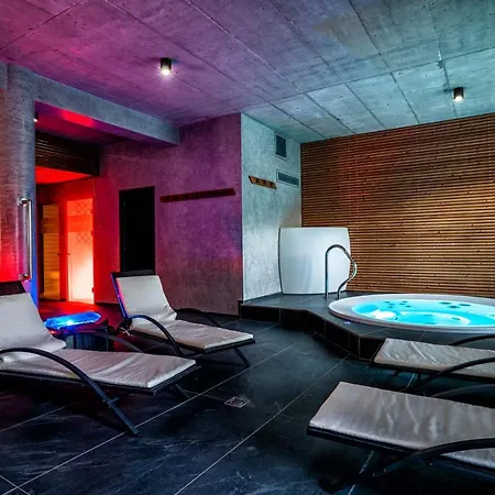 Hotel Národní Dům Podbořany 3*