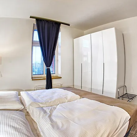 Hotel Narodni Dum 3*