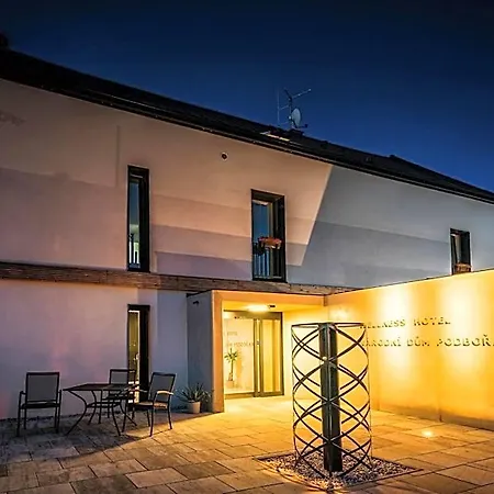 Národní Dům Podbořany Hotel Podborany