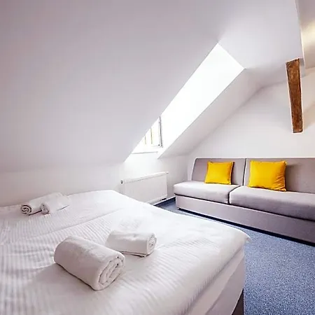 Národní Dům Podbořany Hotel 3*