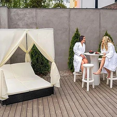 Národní Dům Podbořany Hotel 3*