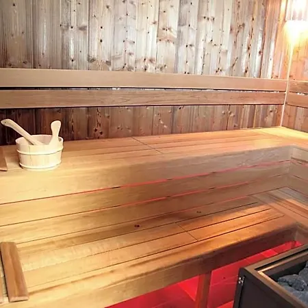 Národní Dům Podbořany 3*