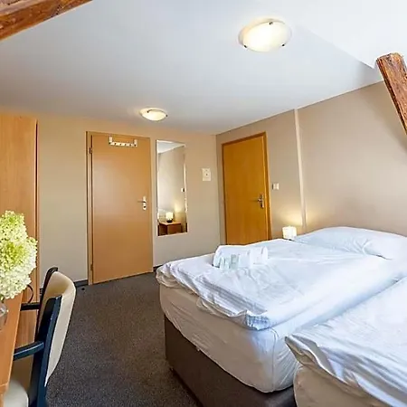 Národní Dům Podbořany Hotel